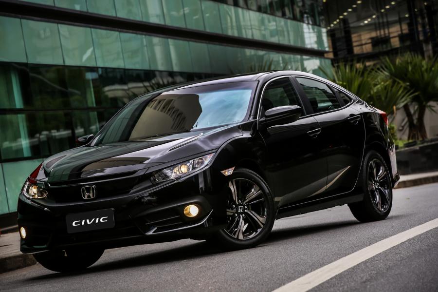  Honda Civic Sport Sedan (FC) 2016 года  (LA) (фото 2 из 26)